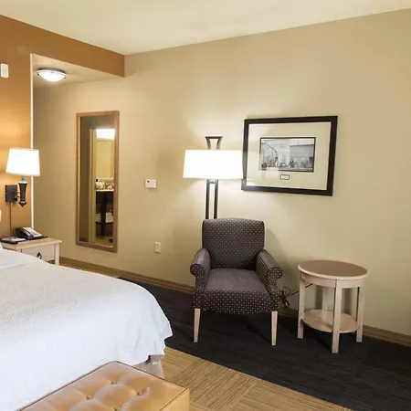 Hampton Inn & Suites Dodge City Boot Hill Casino Exterior foto