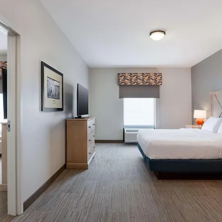 Hampton Inn & Suites Dodge City Boot Hill Casino Exterior photo
