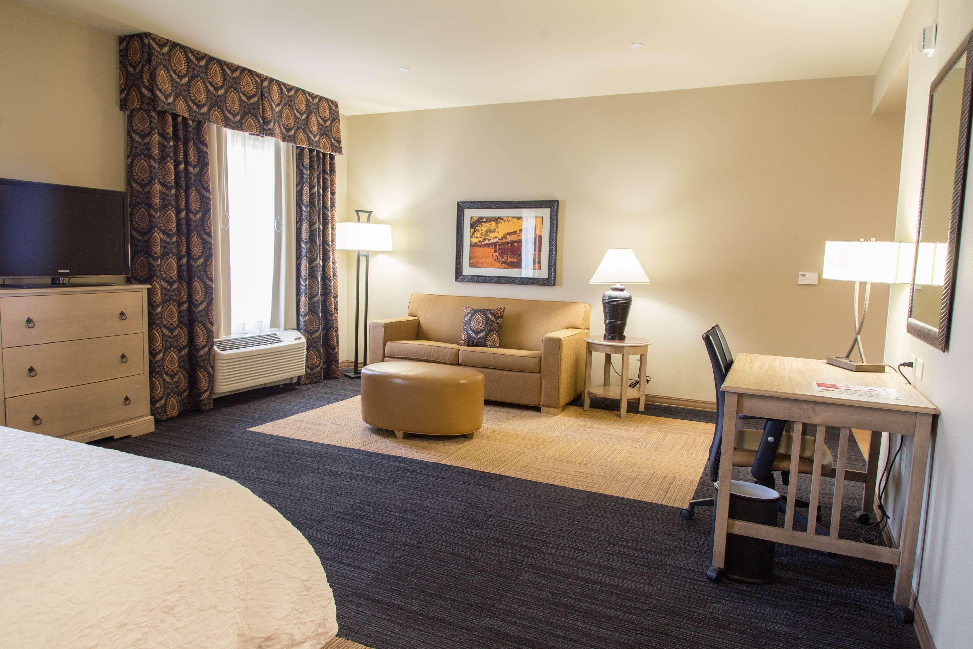 Hampton & Dodge Boot Hill Casino 3*