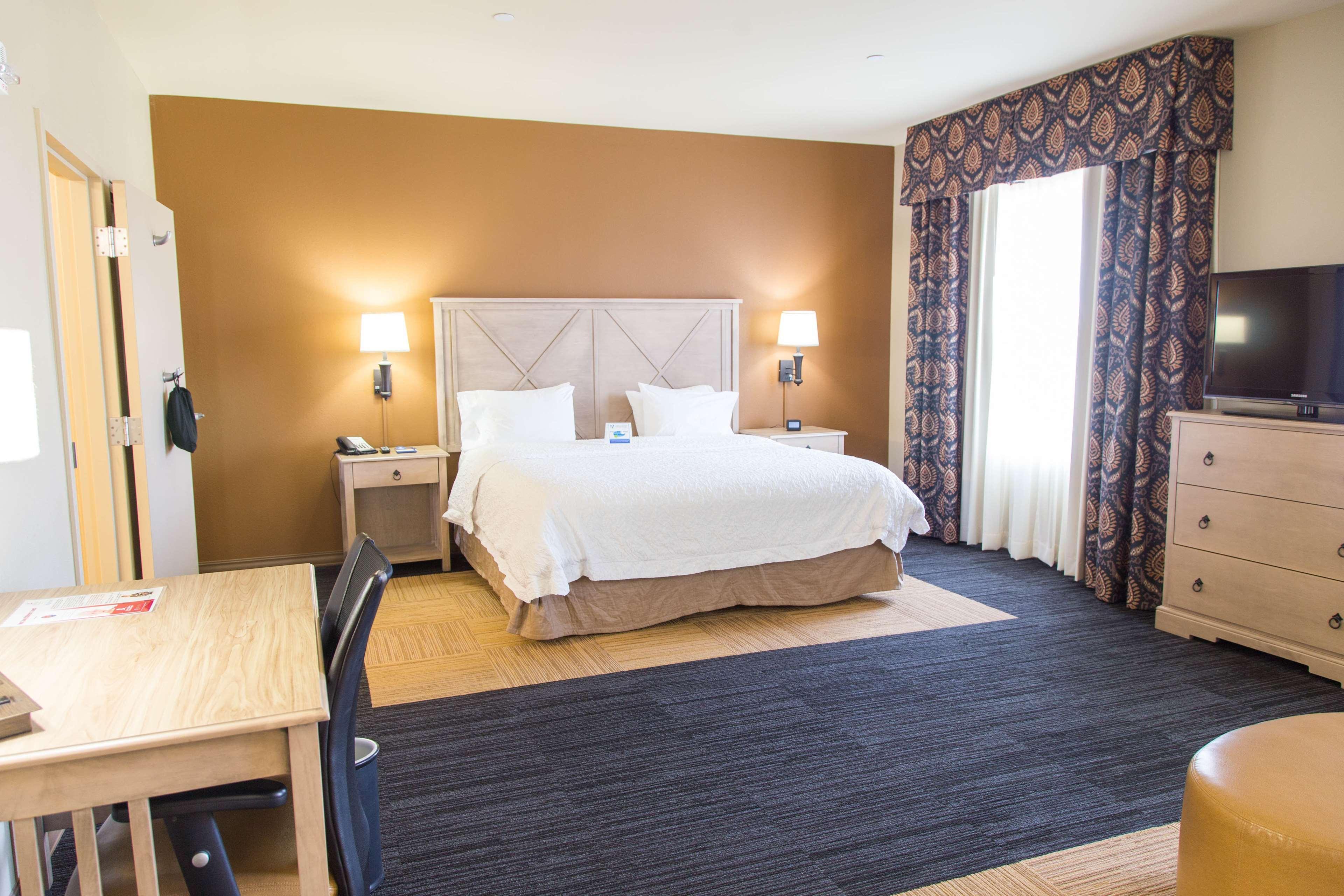 Hotel Hampton & Dodge Boot Hill Casino Dodge City