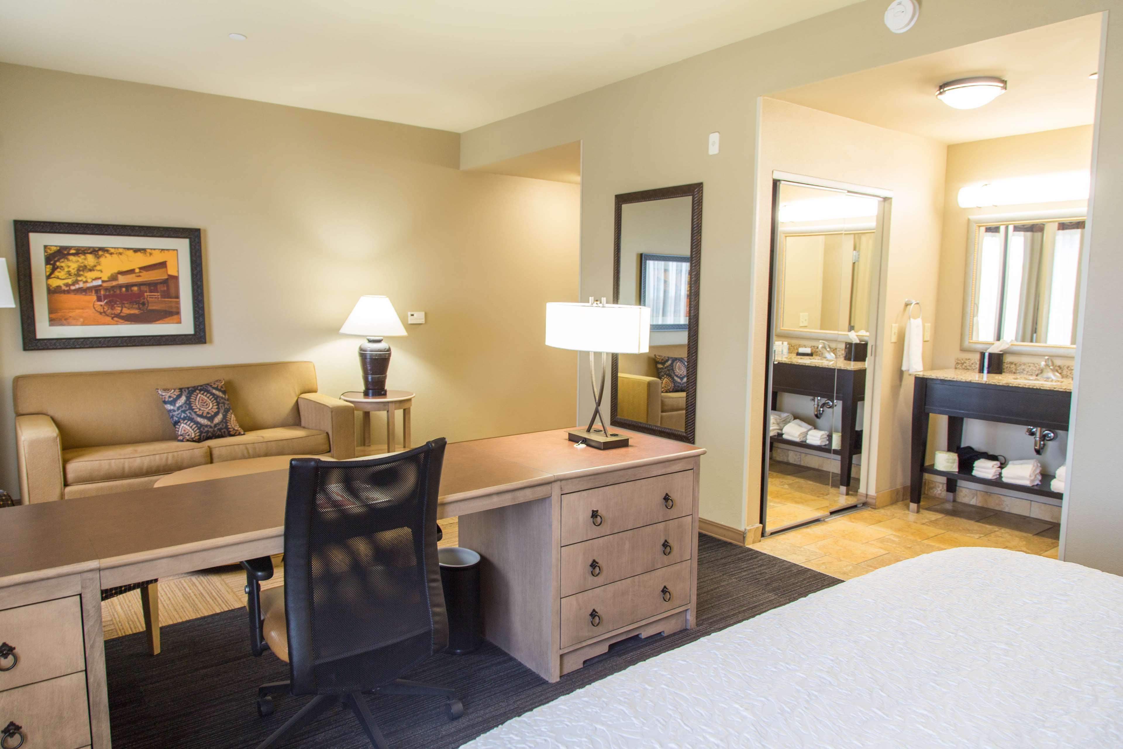 Hampton & Dodge Boot Hill Casino Hotel
