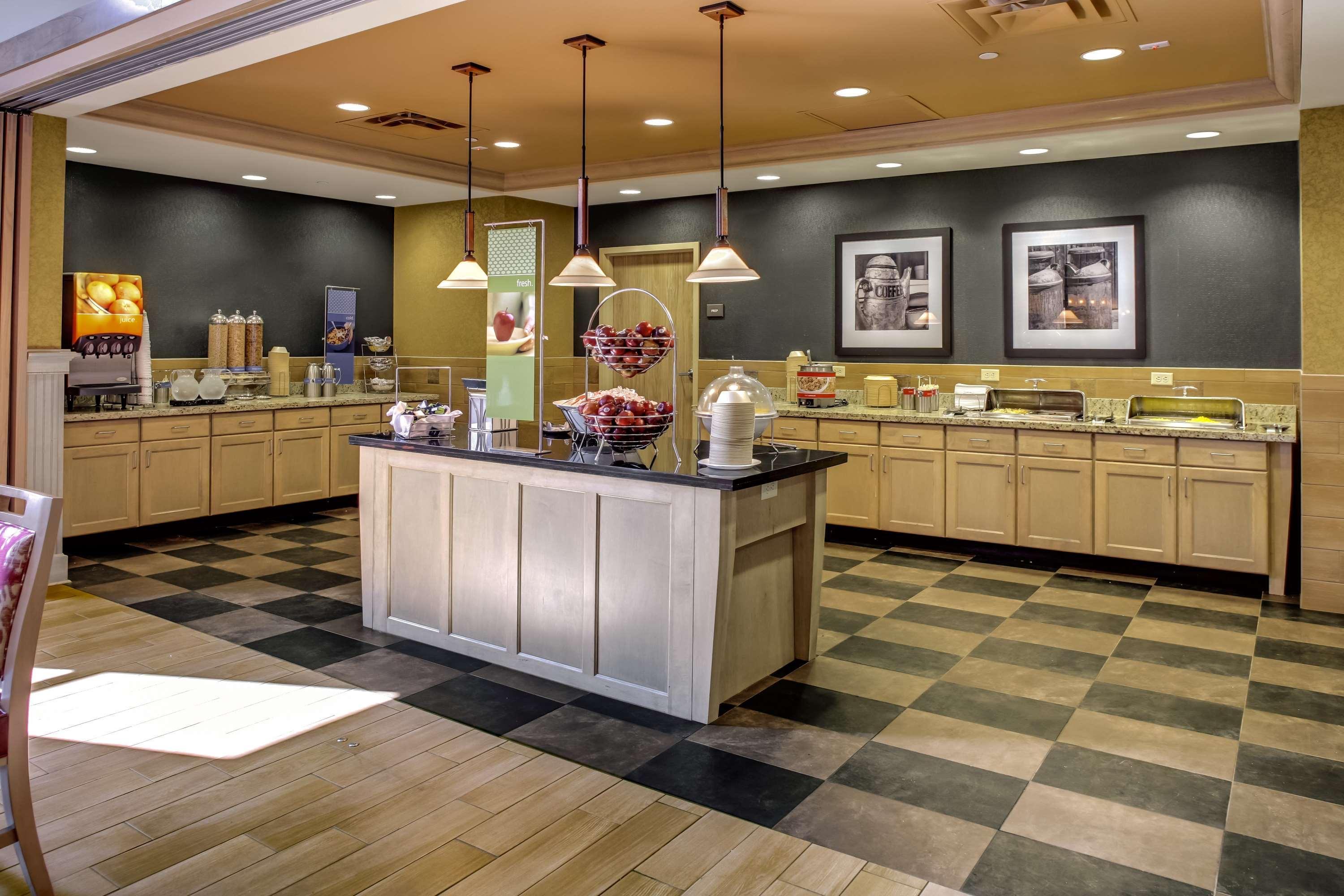Hotel Hampton & Dodge Boot Hill Casino