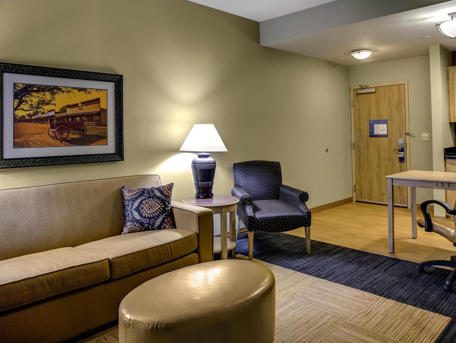 Hampton & Dodge Boot Hill Casino Hotel