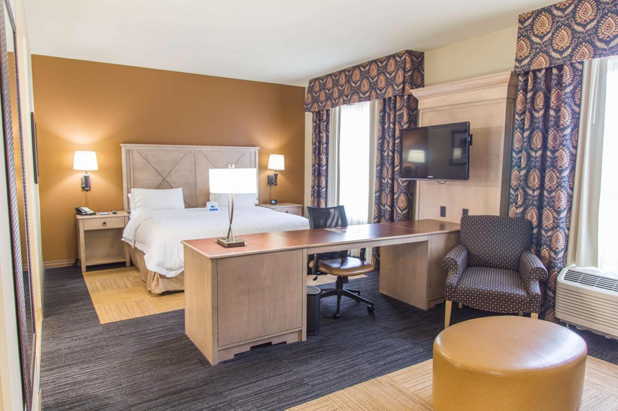 Hampton & Dodge Boot Hill Casino Hotel 3*