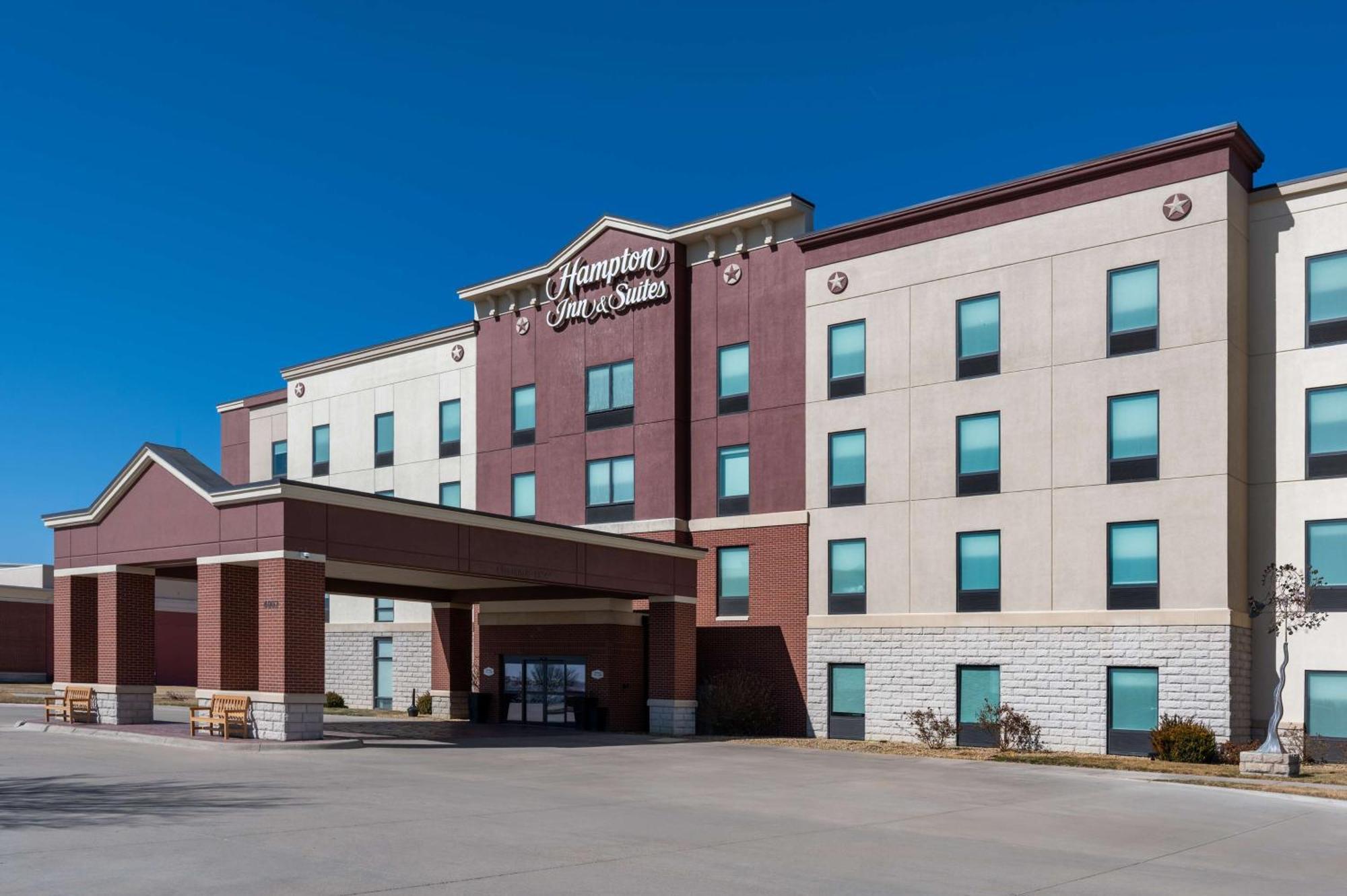 Hotel Hampton & Dodge Boot Hill Casino